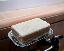 Cargar imagen en el visor de la galería, JABÓN CORPORAL EN BARRA - WHISKY BAR