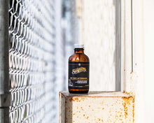 Cargar imagen en el visor de la galería, BAY RUM SOLUCIÓN DESPUÉS DE AFEITAR.