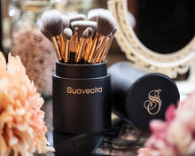 Cargar imagen en el visor de la galería, ESTUCHE PARA BROCHAS.