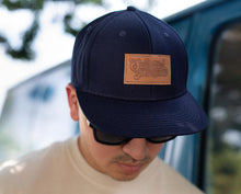 Cargar imagen en el visor de la galería, GORRA SUAVECITO - RAWHIDE NAVY