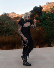 Cargar imagen en el visor de la galería, PLAYERA OG NEGRO CON NARANJA